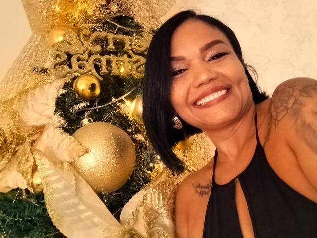 ExoticLyla - Live sexe cam - 23489273