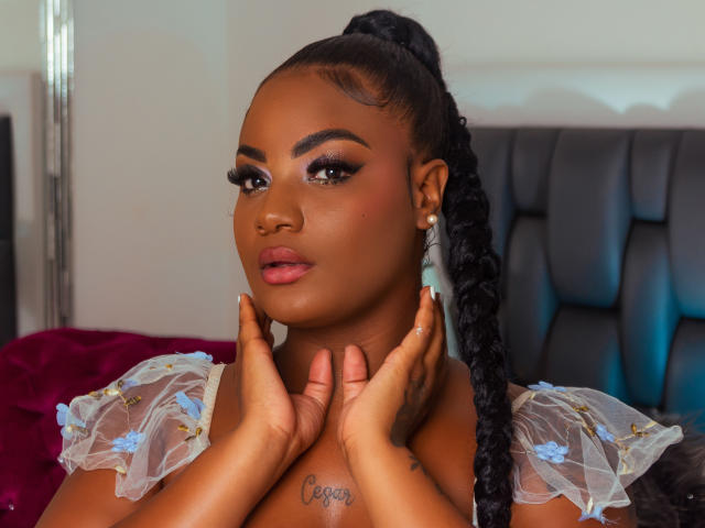 BritanyHadid - Camera khiêu dâm &amp; quyến rũ trực tiếp - 23489397