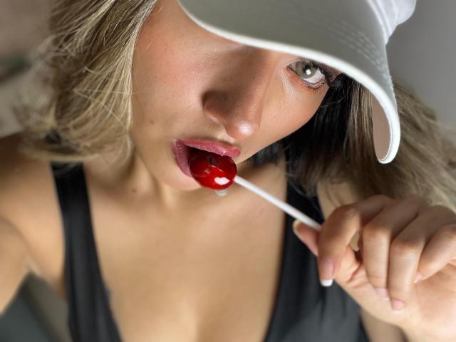 LillyTaylor - Live porn &amp; sex cam - 23490593