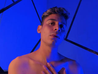 DylanRoemer - Live porn &amp; sex cam - 23491625