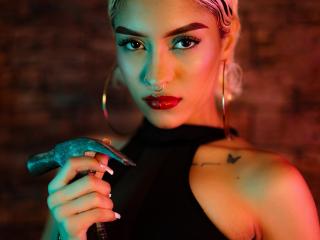 IsisAli - сексуальная веб-камера в реальном времени - 23500101