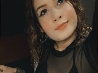 AkiraZanoli - Sexe cam en vivo - 23503261