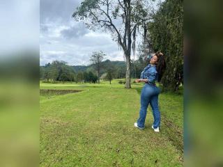 CourtneyLow - сексуальная веб-камера в реальном времени - 23503985