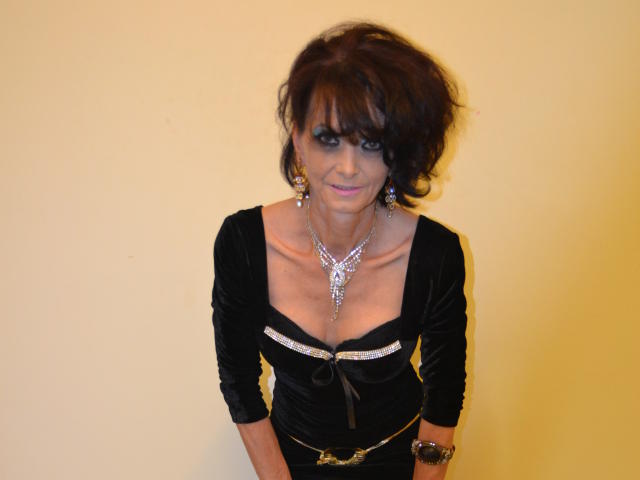 SuaveMature - Sexe cam en vivo - 2350730