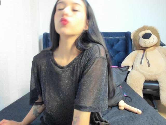 Soranaa - сексуальная веб-камера в реальном времени - 23507317