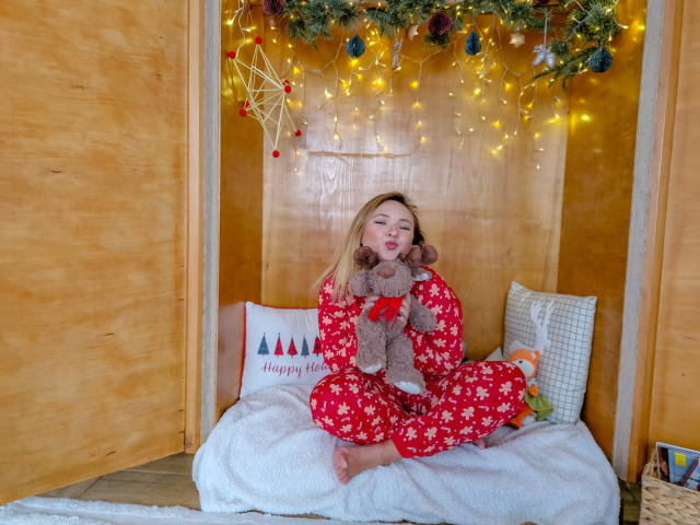 SallyVerda - Live porn &amp; sex cam - 23509257