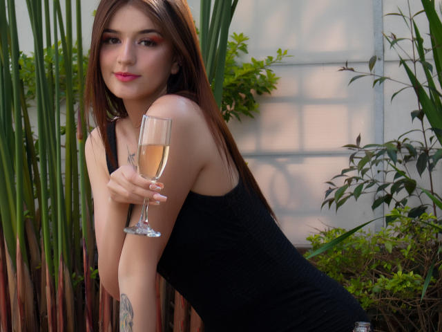 LiaHarrys - Camera khiêu dâm &amp; quyến rũ trực tiếp - 23510373