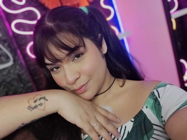 AntonelaPark - Live sex cam - 23514977