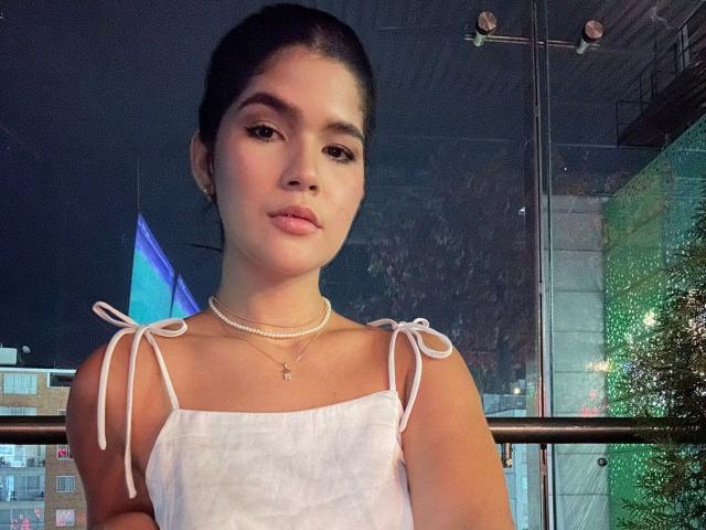 ScarlletZhen - Live porn &amp; sex cam - 23515965