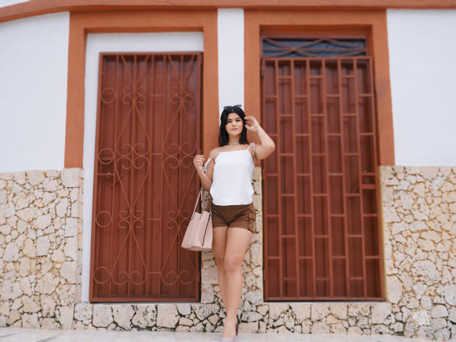 ScarlletZhen - Live sex cam - 23517749