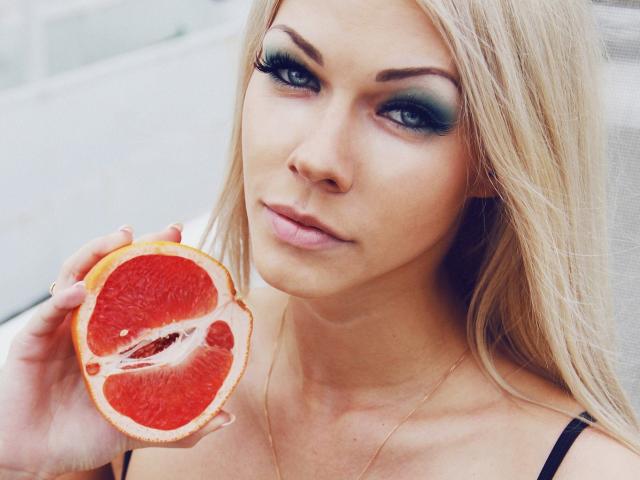 AliceLaGold - Live porn &amp; sex cam - 23519305