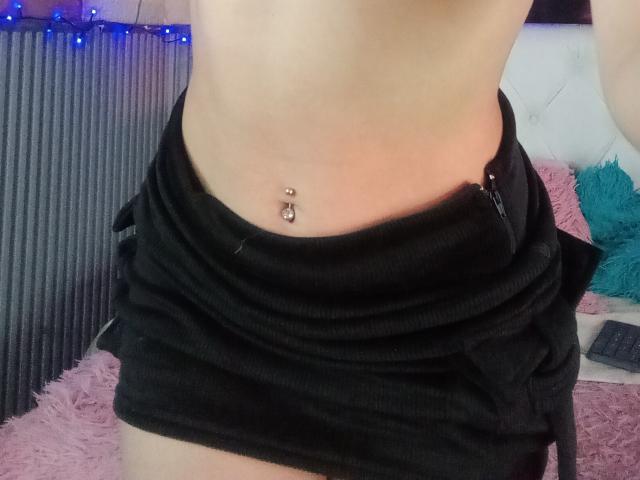 LindaWatsong - Live porn &amp; sex cam - 23522849