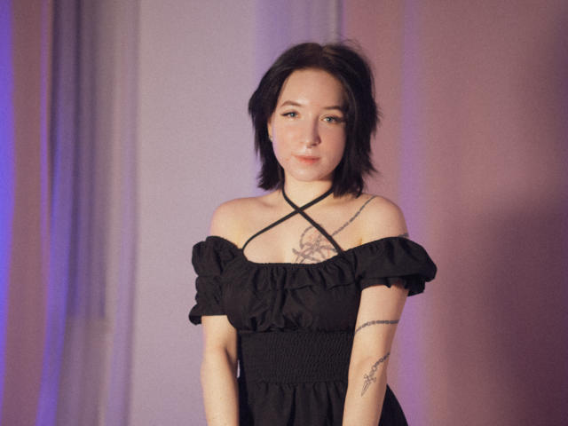 LilithLuna - Élő pornó és szexkamera - 23524893