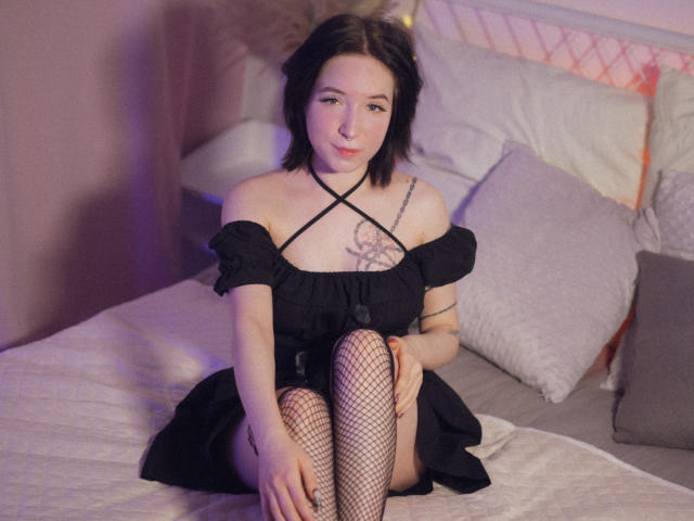 LilithLuna - сексуальная веб-камера в реальном времени - 23524929