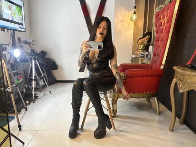 SamanthaMjs - Live sexe cam - 23525753