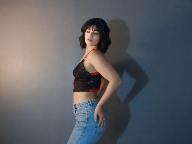 ScarlletZhen - Live porn &amp; sex cam - 23532709