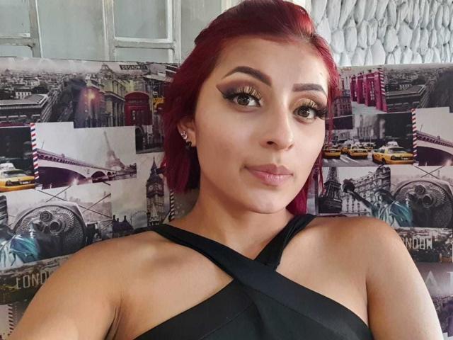 LizBonnet - Live sex cam - 23534013