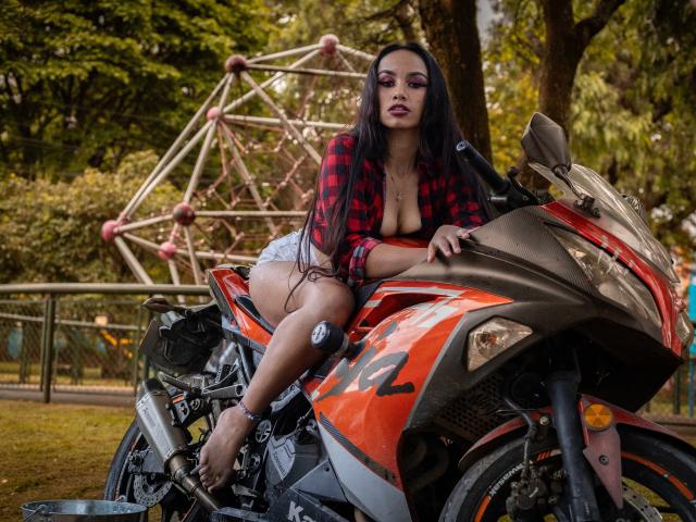 MacarenaColleman - Live sexe cam - 23536817