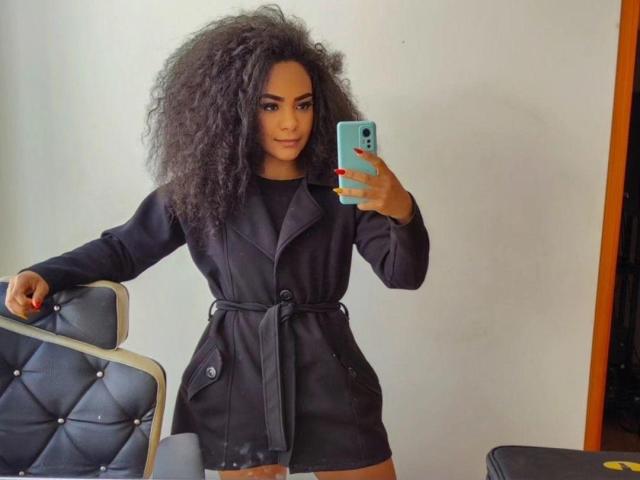 IsabellaMorello - Live porn &amp; sex cam - 23541997