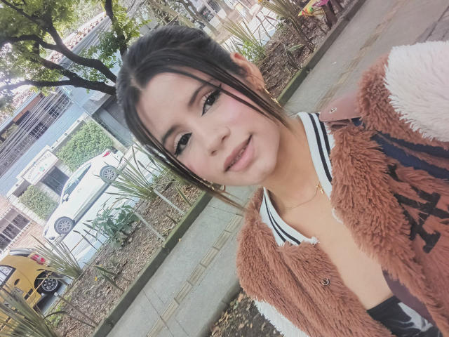 SheylaSpooner - сексуальная веб-камера в реальном времени - 23542933