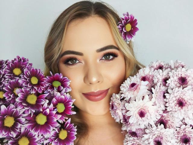 ZoeTobon69 - ライブポルノ&amp;セックスカム - 23545785