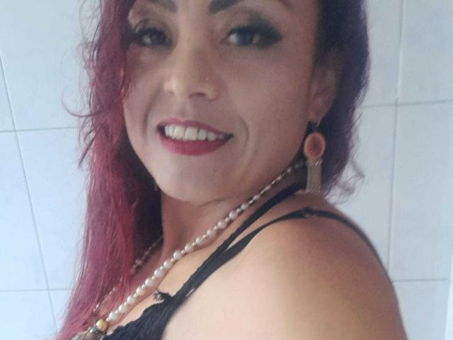 ChrissyKnox - Live sex cam - 23550325