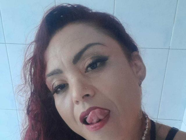 ChrissyKnox - Live porn &amp; sex cam - 23550465