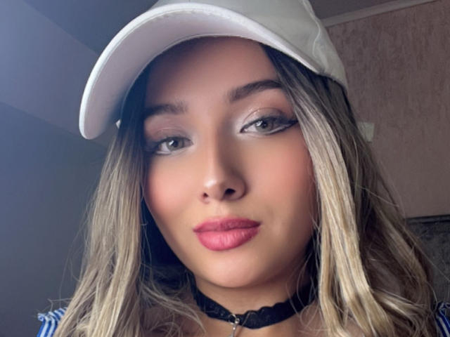 LillyTaylor - Live porn &amp; sex cam - 23552553