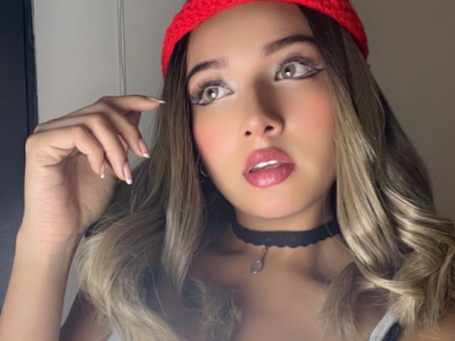 LillyTaylor - Live sex cam - 23552605