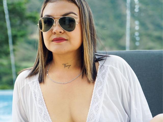MartinaVegaHot - Live porn &amp; sex cam - 23553741