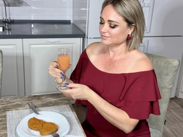 SnezhanaRells - Live porn &amp; sex cam - 23554369