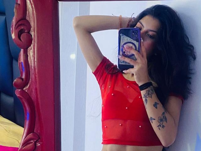 AliceHarrys - Live porn &amp; sex cam - 23557265