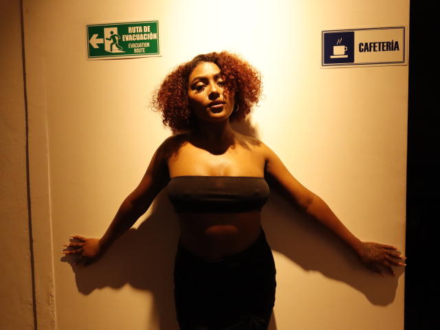 AmberQueeny - Camera khiêu dâm &amp; quyến rũ trực tiếp - 23558809