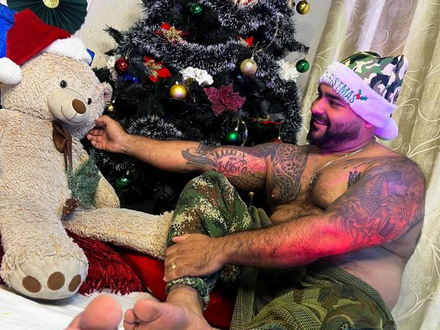 RobertKrakashia - Sexe cam en vivo - 23560409