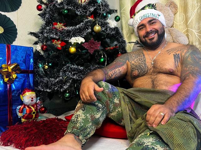 RobertKrakashia - сексуальная веб-камера в реальном времени - 23560421