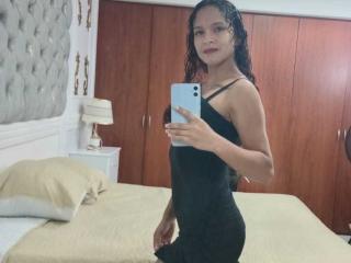 EmmaWod - Sexe cam en vivo - 23562929