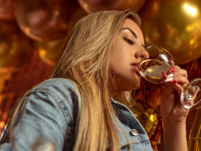 BellaLune - Camera khiêu dâm &amp; quyến rũ trực tiếp - 23564625