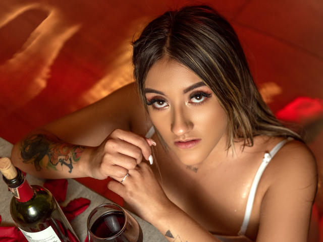 BellaLune - Camera khiêu dâm &amp; quyến rũ trực tiếp - 23564685