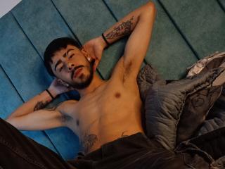 NoahSexy69 - Live porn &amp; sex cam - 23565413