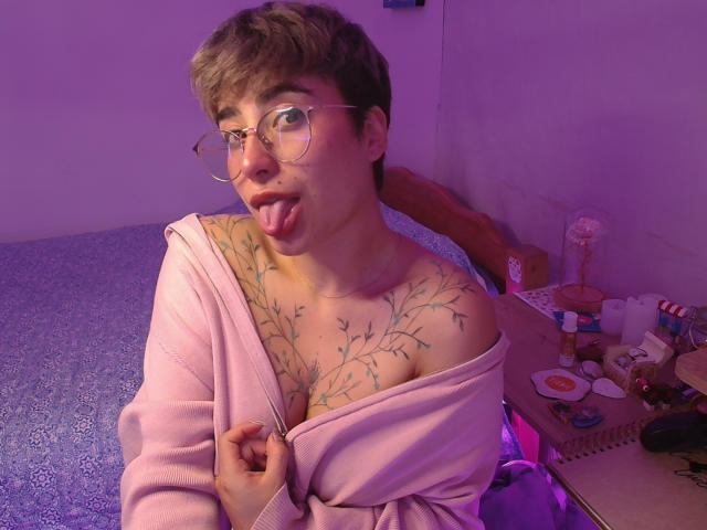 LilCati - Sexe cam en vivo - 23567361