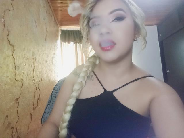 TatianaRuss - Live sex cam - 23567937