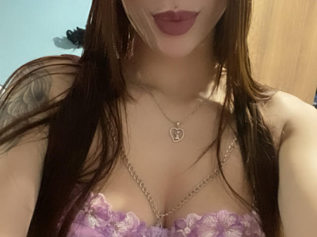 BelleWhatson - Live porn &amp; sex cam - 23570953