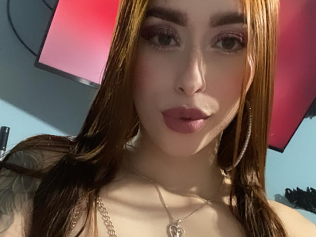 BelleWhatson - Live porn &amp; sex cam - 23570969