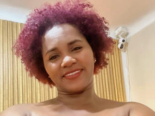 AliciaMilf - Sexe cam en vivo - 23571173