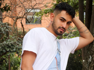 JuanchoAfpa - Live porn &amp; sex cam - 23573157