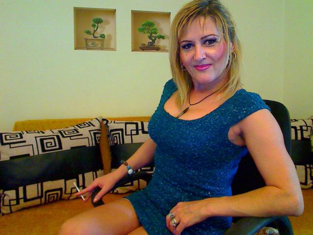 ErikaForYou - Sexe cam en vivo - 2357478