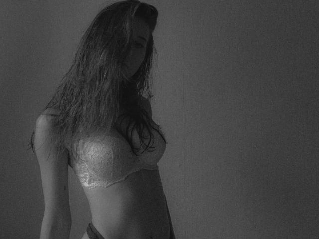 OliviaMur - Live porno og sexkamera - 23579125