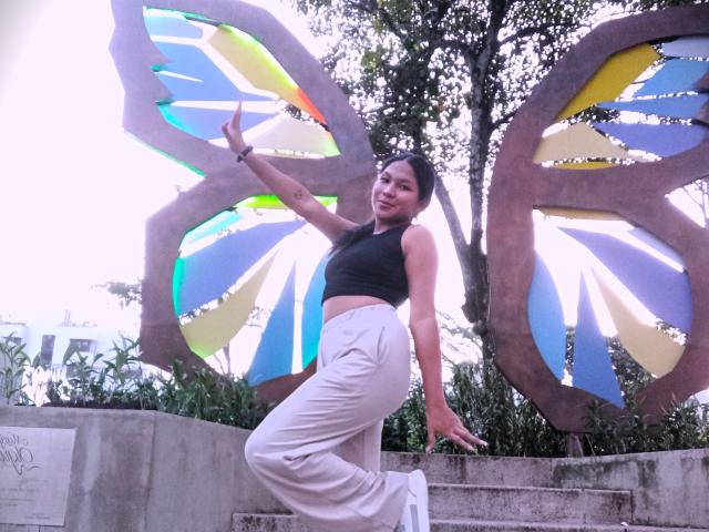 AbbyBlack69 - сексуальная веб-камера в реальном времени - 23580525