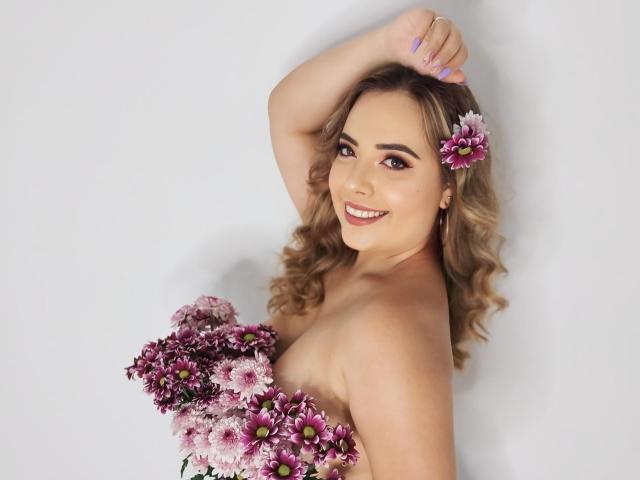 ZoeTobon69 - Live porn &amp; sex cam - 23582357