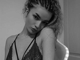 IngridI - Live porn &amp; sex cam - 23582621